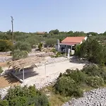 Vikendica House Roza