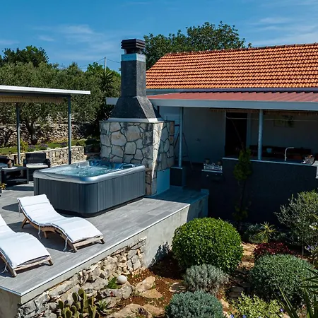 House Roza * Vela Luka